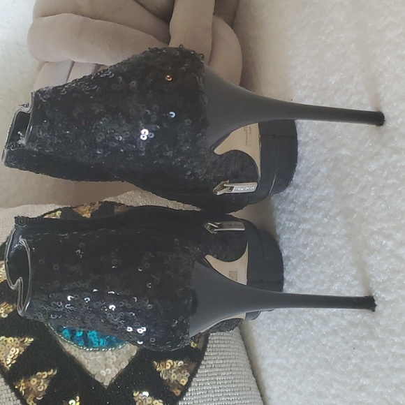 Colin Stuart Sequin Booties - Picture 2 of 5